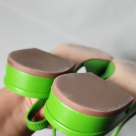 kate spade Bright Green Pointed-Toe Perforated Slingback Flats with Bow - Picture 8 of 11